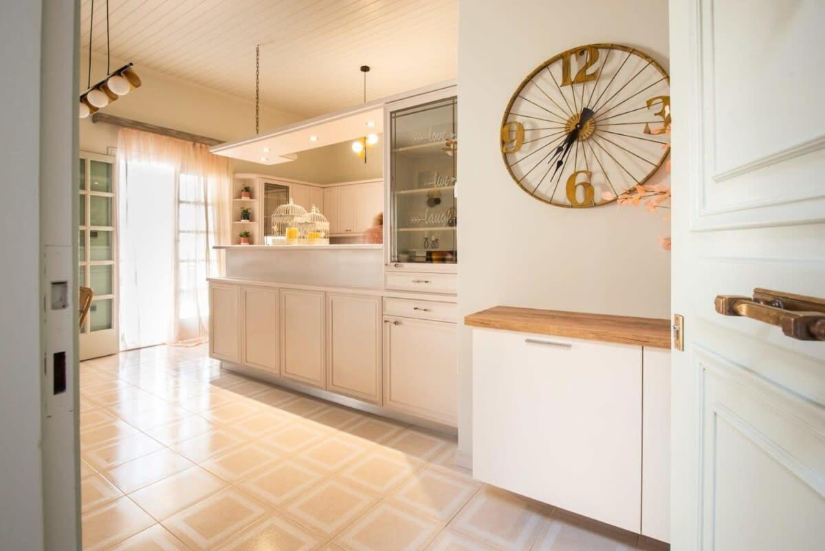 Dolce Favola Nomad Casa - Kalamata'S City Getaway 외부 사진